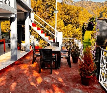 Smanora Range House | Old riya valley homestay riya gaon near naina gaon nainital