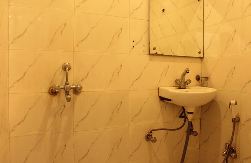 Indira Nagar Hotel | Olive Inn Hotel
