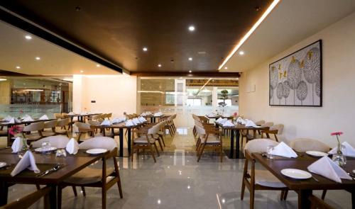 Sirsi Hotel | Omkar Jungle Resort & Spa, Sirsi