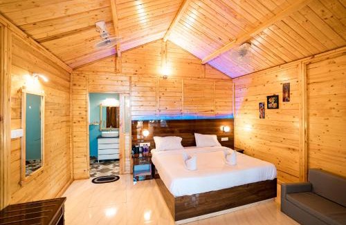 Agonda Resort | orange sky beach bungalow