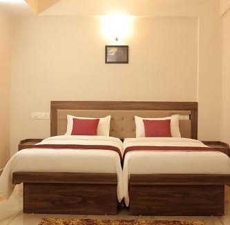 Kakkanad Hotel | Oryx Home The Business Class Hotel