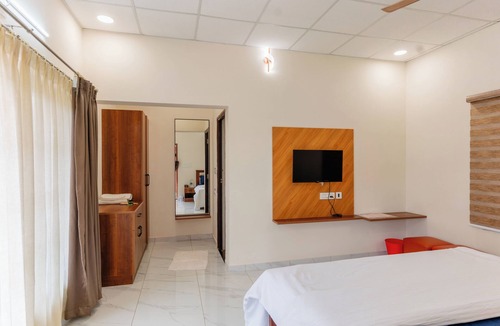 Adyar Hotel | Oscar club Farmhouse and Resorts