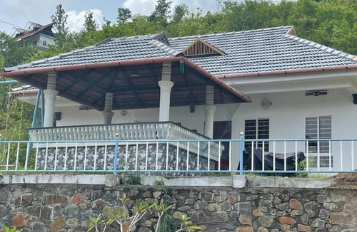 Mannarkkad Apartment | Oxy Valley Resort
