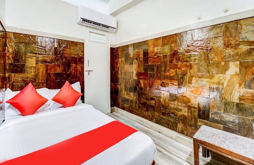 Mazgaon Hotel | OYO 64092 Hotel Dreamland