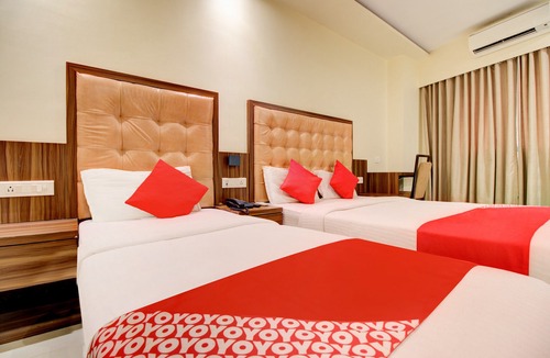 Sakinaka Hotel | OYO 65661 Hotel Emerald Inn