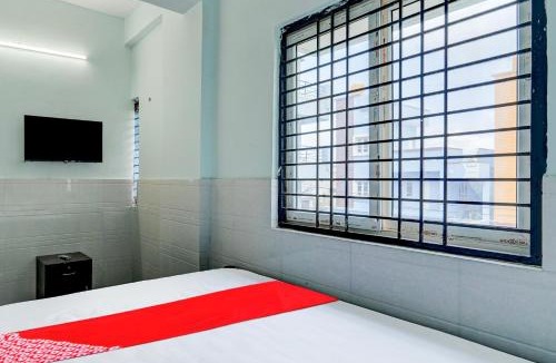 Narasapura Hotel | OYO Flagship Sri Sai Lodge