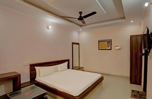 Mohangarh Hotel | OYO Himanshi Palace