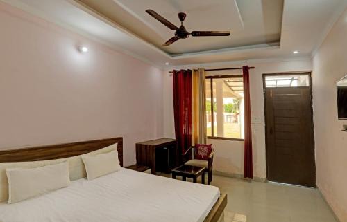 Mohangarh Hotel | OYO Himanshi Palace
