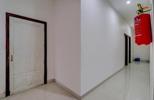 Bullawala Hotel | OYO The Royal Homestay