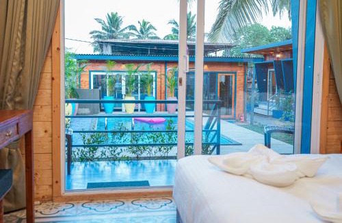 Anjuna Resort | Oyster Bay Beach Resort