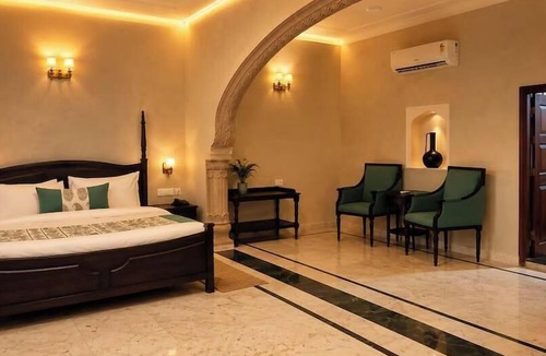 Malpura Hotel | Pachewar Garh Fort