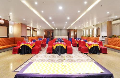 Nagpur Hotel | Palette Orient Hotel & Convention Centre by CheckIn, Nagpur