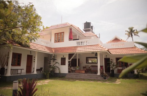 Cherthala Apartment | Palliath House by ELIVAAS
