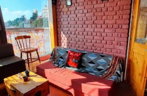 Bemloi Apartment | Panoramic Loft on Mall Road by Kalawati Homes