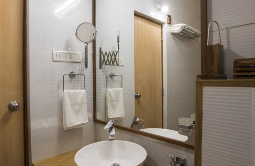 Tala Cabin | PantherOn Lodge Bandhavgarh India