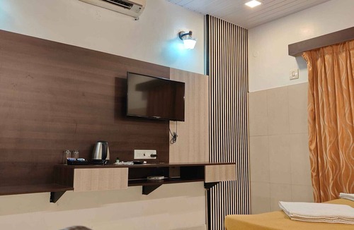 Injambakkam Hotel | Park Inn Beach Resort