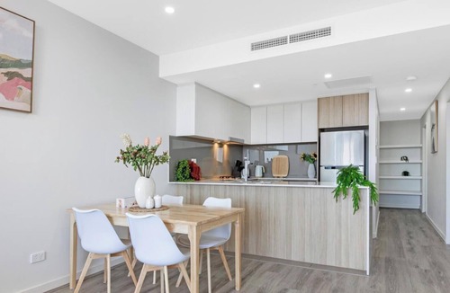 Sydney Apartment | Parramatta 2 Bed Apt with Parking