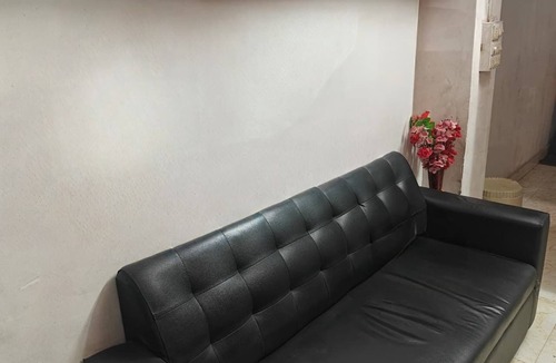 Surat House | Patel's Guesthouse