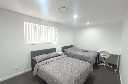 Guildford House | Peaceful Retreat in Modern and Spacious House - OR9