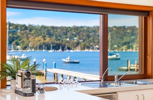 Scotland Island House | Peaceful Scotland Island Retreat | Waters Edge