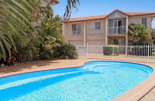 Evans Head Apartment | Peacefully positioned townhouse close to Airforce Beach