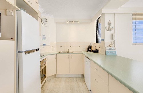 Tugun Apartment | Pelican Sands 401 - Absolute Beachfront at Tugun - Min. 3 night stays!