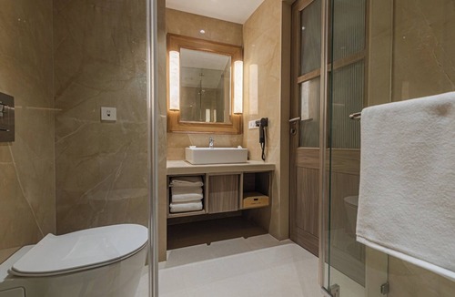 Inna Resort | Peninsula Del Mar Beach Resort