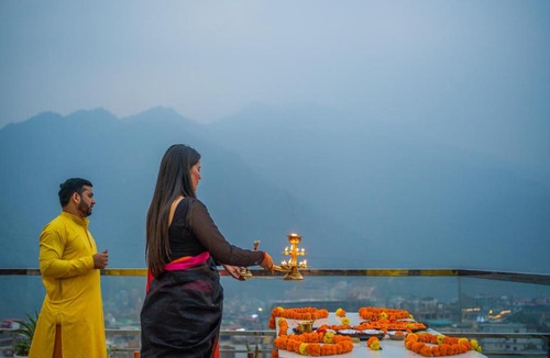 Tapovan Hotel | Perfectstayz Premium Pinaaki Rooftop cafe with Ganges view