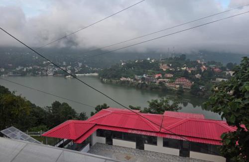 Bhimtal Hotel | Pi Palace