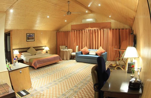 Manali Hotel | Piccadily Hotel Manali