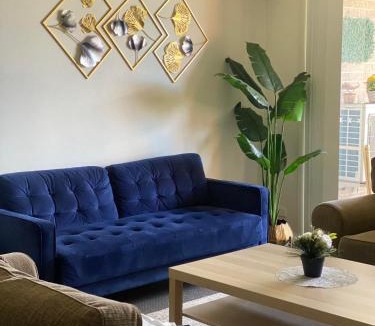 Guildford Apartment | Platform ONE Guilford-Walk to Station