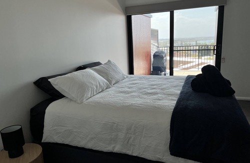 Port Macquarie Apartment | Port View Luxury Apartment - Central with great views