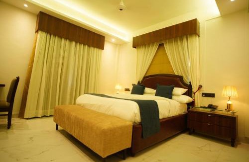 Gwalior Hotel | Prahlad Palace Gwalior