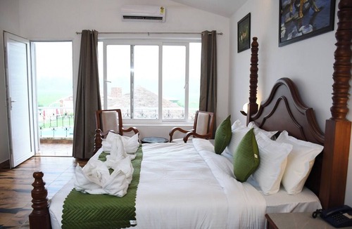 Ramnagar Hotel | PRAKARAM RESORT AND CAFE