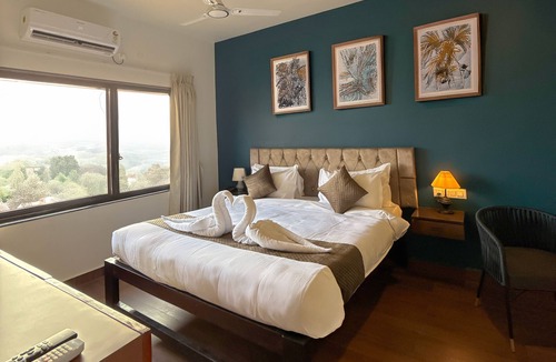 Belagavi Hotel | Prakruthi Retreat