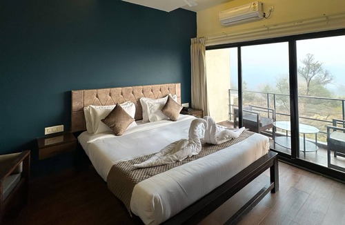 Belagavi Hotel | Prakruthi Retreat
