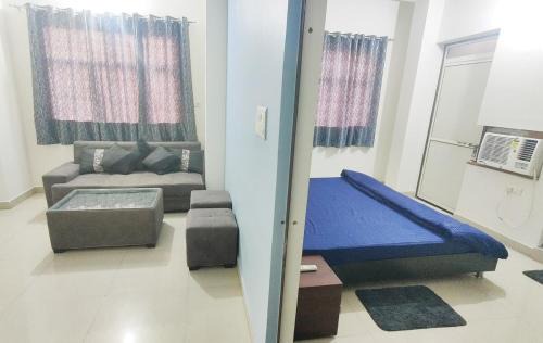Jhansi Apartment | Private 2BHK at Elite Circle Heart of Jhansi near Railway Station