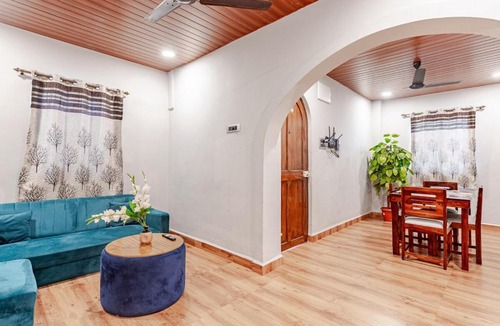 Bogmolo Villa | Private 2bhk Villa - 2 min walk to bogmalo beach and 5 mins drive to Dabolim Airport