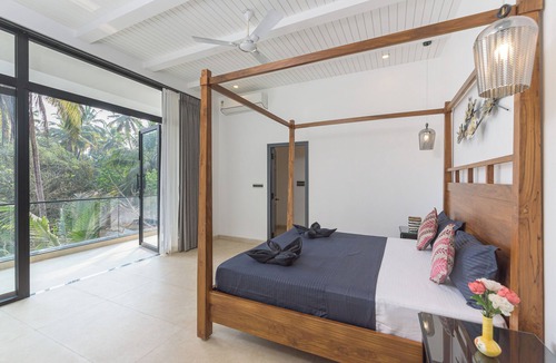 Saunta Vaddo House | Private Luxury Villa in Goa with Pool & Jacuzzi