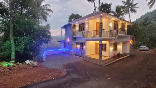 Todupulai Villa | Private Pool 5BHK Villa Between Munnar & Idukki Full Villa for Groups