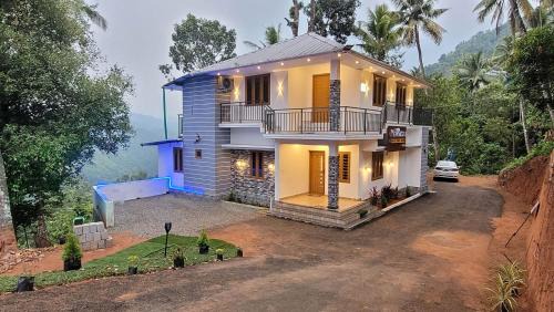 Todupulai House | Private Pool Resort Newcastle Holidays & Resort 5 BHK