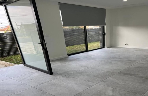 Toongabbie House | Private Room for Rent