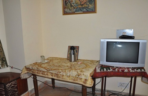Bullawala House | Private room near Silver city