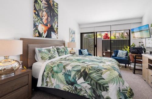 Sapphire Beach Resort | Private Suite Nautilus Beach Front Resort