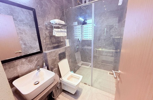 Khalapur Hotel | PURPLE LOTUS SUITES