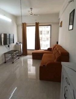 Kandivali East House | PurpleNest Female Residence