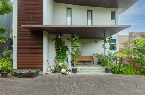 Awas Villa | Quarterdeck by Hireavilla - Luxury Estate in Awas