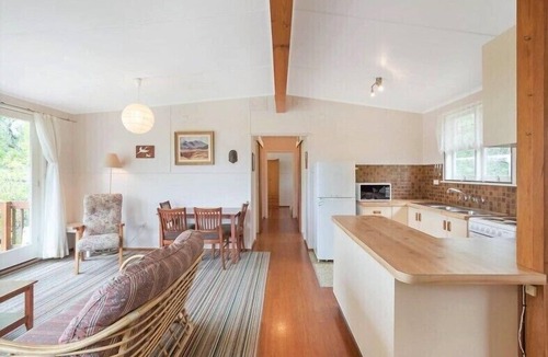 Pambula Beach House | Queens Cove by Holiday Management Co