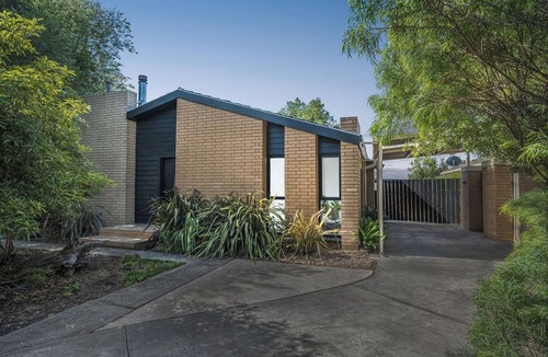 Bell Post Hill House | Quiet & Cozy 4 Bedroom Home