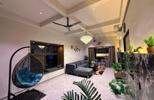 Hyderabad House | Quiet Haven Farm Stay